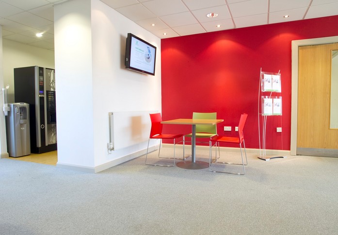 The Havens IP1 office space – Breakout area