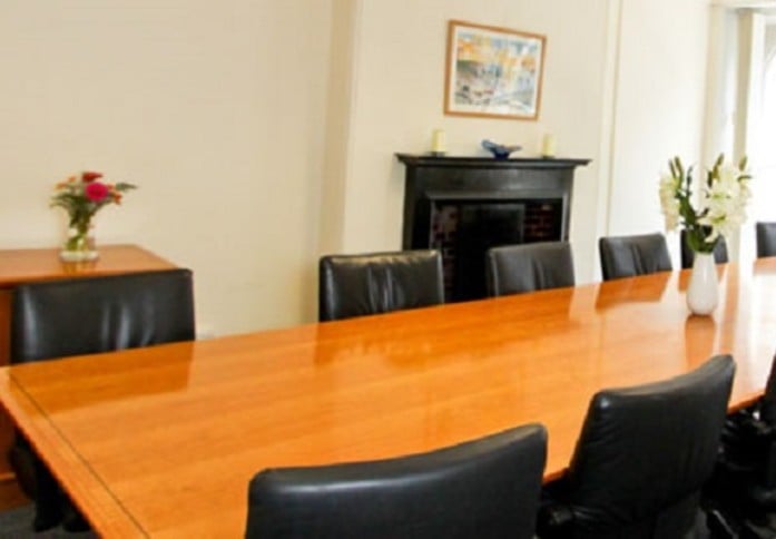 Queen Victoria Street EC4 office space – Meeting room / Boardroom