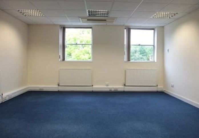 Park Terrace KT4 office space – Private office (different sizes available)