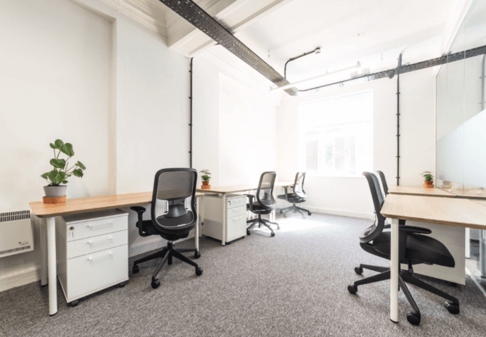 Oxford Street W1 office space – Private office (different sizes available)