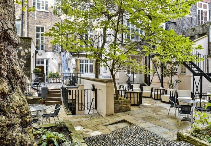 Grosvenor Street W1 office space – Outdoor area