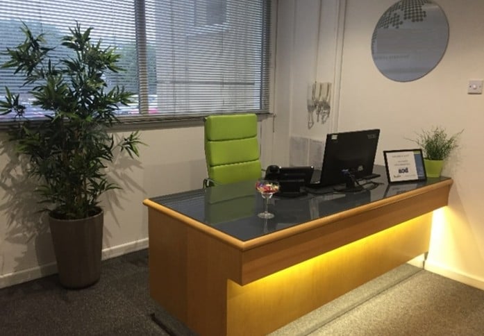 Roydsdale Way BD1 office space – Reception