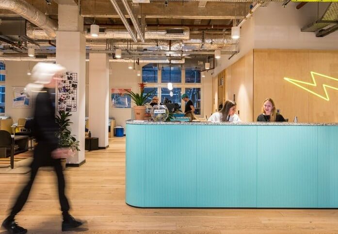 Waterhouse Square WC2A office space – Reception