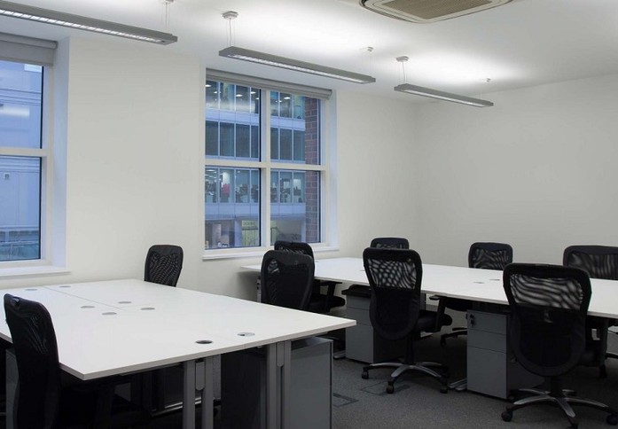 Farringdon Street EC1 office space – Private office (different sizes available)
