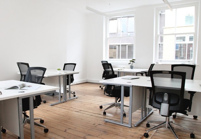 St John's Lane EC1 office space – Private office (different sizes available)