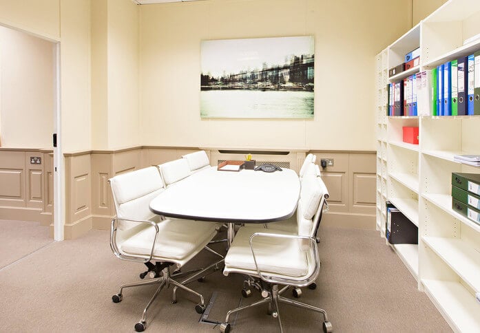 Kensington Church Street W8 office space – Meeting room / Boardroom