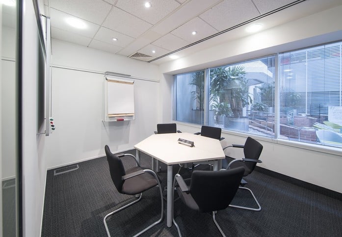Imperial Place WD6 office space – Meeting room / Boardroom