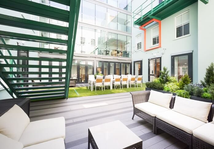 Alfred Place W1 office space – Courtyard