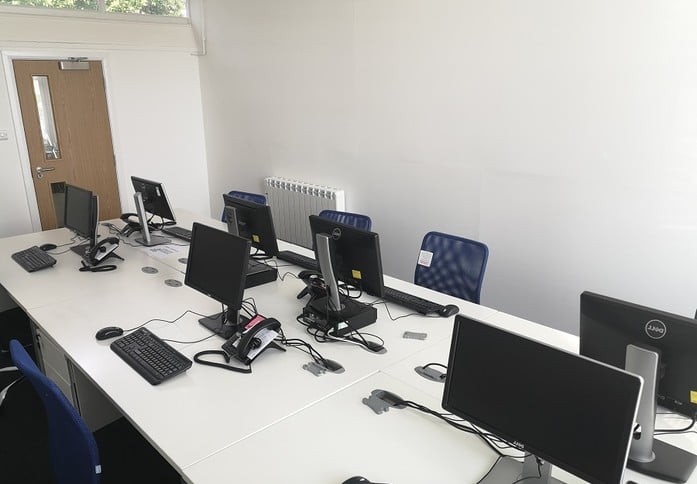 Dedicated workspace: The Knoll Business Centre, Biz - Space in Hove