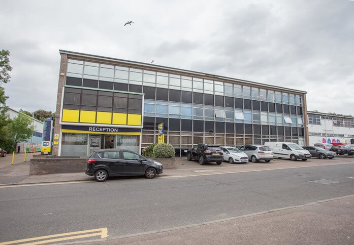 Greenhill  Crescent WD1 office space – Building external
