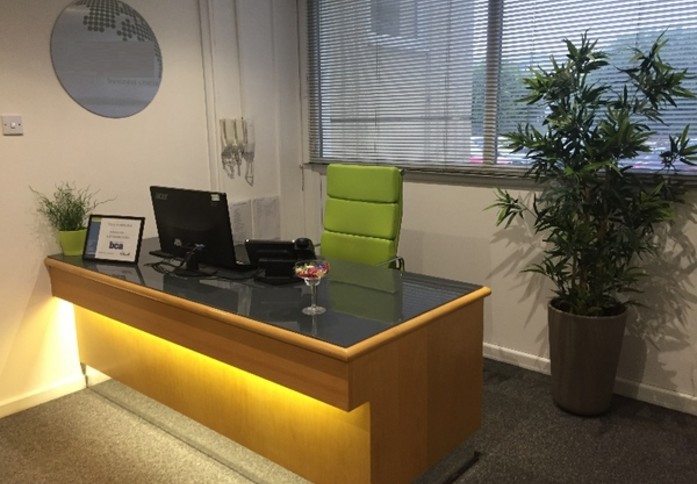 Roydsdale Way BD1 office space – Reception