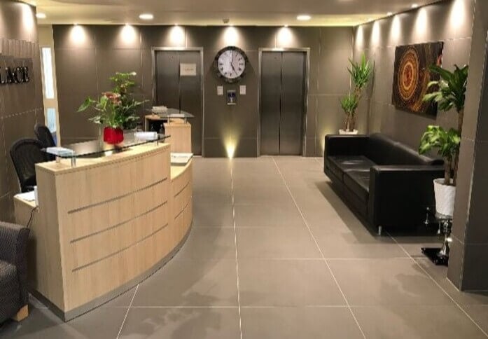 Charing Cross Road WC2 office space – Reception