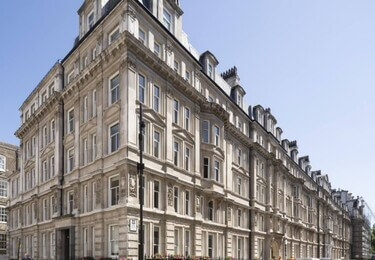 Building pictures of Temple Chambers, Hanover Acceptances Group at Temple, EC4Y - London