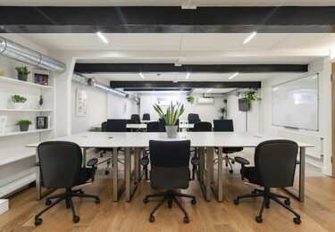 Dedicated workspace in 208 Brick Lane, RNR Property Limited (t/a Canvas Offices), Brick Lane