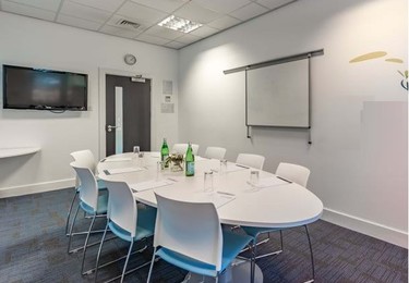 Innova Way EN2 office space – Meeting room / Boardroom