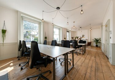 Dedicated workspace, Dalston Lane, RNR Property Limited (t/a Canvas Offices) in Dalston
