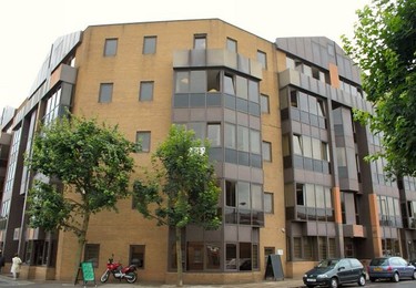 Tiller Road E14 office space – Building external