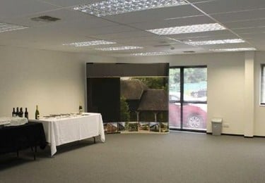 Dedicated workspace in Cromwell Business Centre, Country Estates Ltd, Chipping Norton