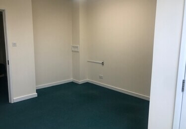Mount Park Road W5 office space – Private office (different sizes available) unfurnished
