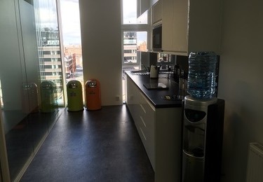 Use the Kitchen at Lakeside House, Managed Serviced Offices Ltd in Northampton