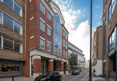 The building at St John's Lane, RNR Property Limited (t/a Canvas Offices) in Farringdon, EC1 - London