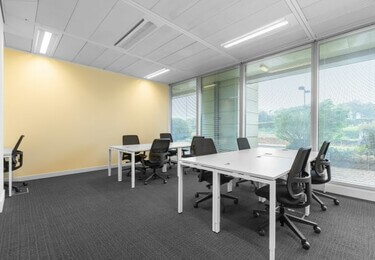 Breakspear Way HP1 office space – Private office (different sizes available)