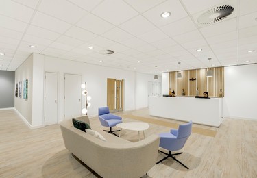 Innova Park EN2 office space – Reception