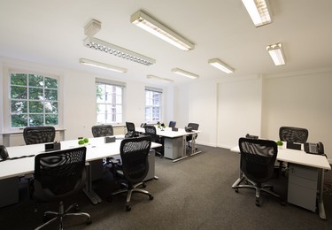 Queen Street EC4N office space – Private office (different sizes available)