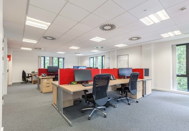 Guildford Road KT22 office space – Private office (different sizes available)