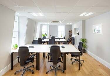 Duke Street W1 office space – Private office (different sizes available)