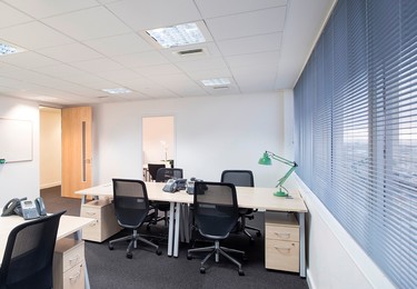 Fitzalan Road CF10 office space – Private office (different sizes available)