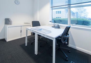 Herald Way DE74 office space – Private office (different sizes available)