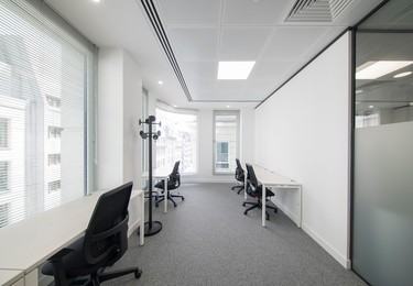 Moorgate EC2 office space – Private office (different sizes available)