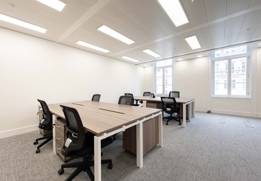 Pall Mall SW1 office space – Private office (different sizes available)