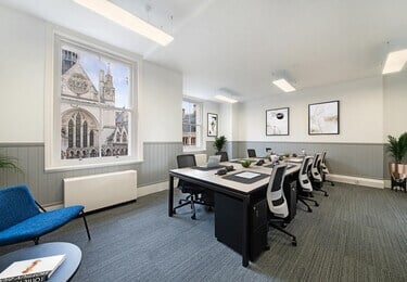The Strand WC2R office space – Private office (different sizes available)