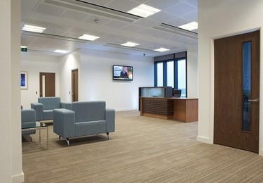 Mitre Passage SE2 office space – Reception