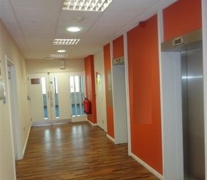Hall/access at Humberstone House, Cygnet (Leicester)