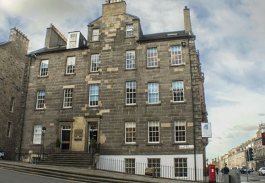 North St David's Street EH1 office space – Building external