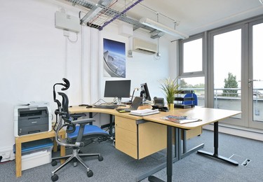Mortlake High Street SW14 office space – Private office (different sizes available) unfurnished
