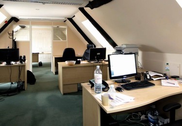 Private workspace in Belmont House, M40 Offices (Thame)