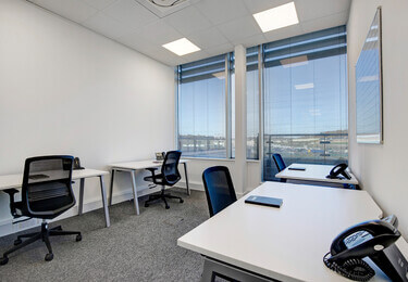 Dedicated workspace in 5th & 6th Floor Hampton by Hilton, Cubix Ltd, Luton