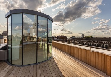 Use the roof terrace at Flat Iron Building, Kitt Technology Limited (Southwark)