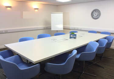 Meeting room - Imperial House, Business Lodge in Bury