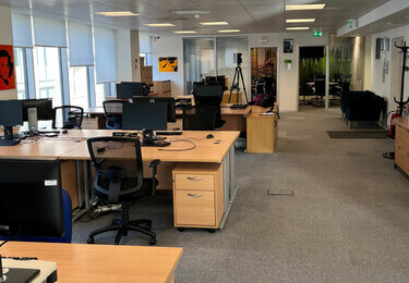 Dedicated workspace, Lloyds Avenue, MIYO Ltd in Fenchurch Street, EC3 - London