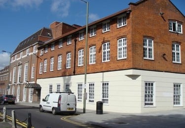 Brent Street NW2 office space – Building external