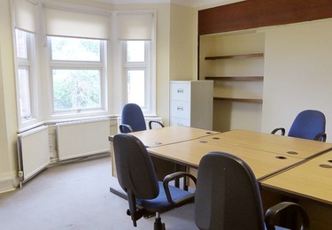 Bromley Road BR3 office space – Private office (different sizes available)