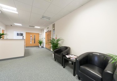 Cricketfield Road UB8 office space – Reception