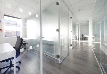 Westbourne Grove W11 office space – Hallway