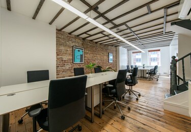 Shoreditch High Street EC1 office space – Private office (different sizes available)