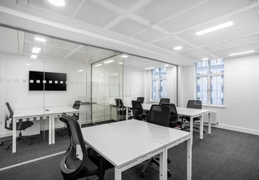 Regent Street W1 office space – Private office (different sizes available)